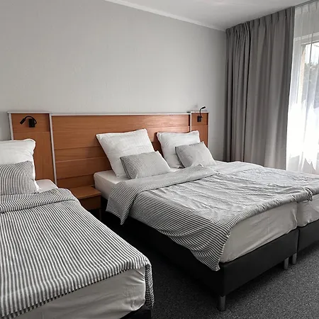 Bed and Breakfast Karat Malbork Exterior foto