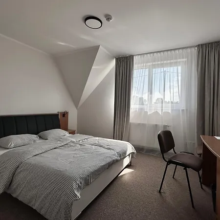 Bed and Breakfast Karat Malbork Zimmer foto